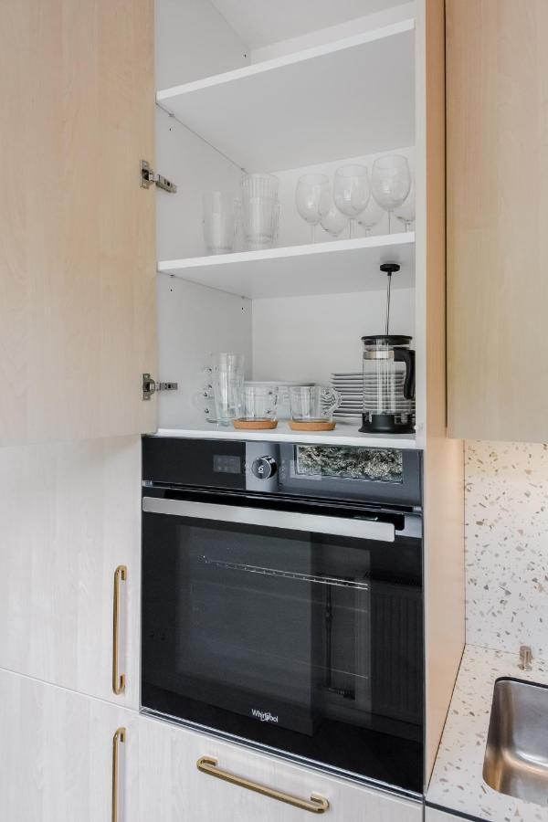 Central Apartment In Architectural Street カウナス エクステリア 写真